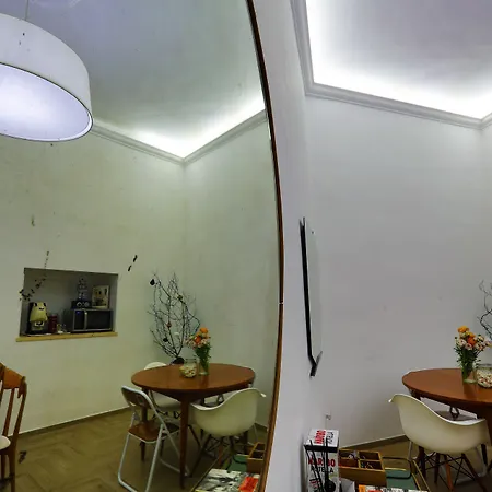 Bed & Breakfast Palazzo Bevilacqua 4*