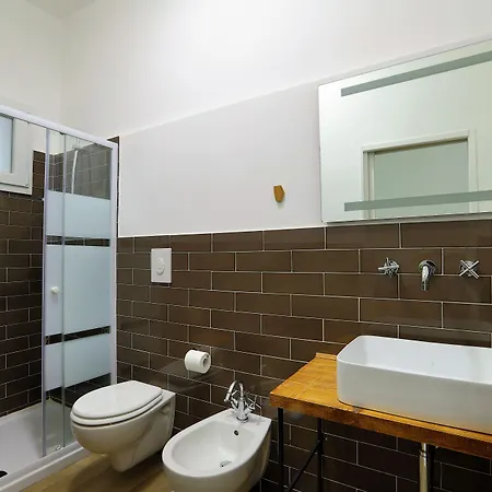 Palazzo Bevilacqua Bed & Breakfast 4*